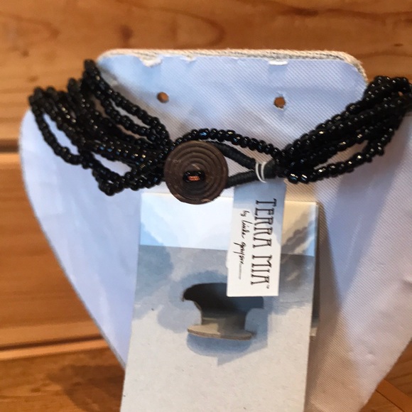 NEW Black Beaded Terra Mia Necklace - Picture 2 of 2